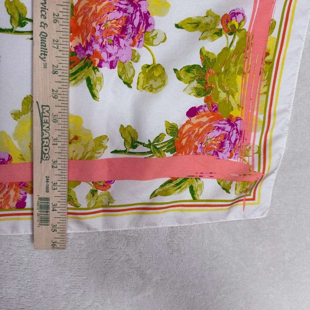 Juicy Couture Floral Print Square 100% Silk Scarf Y2K Hair/Neck/Purse Accessory‎